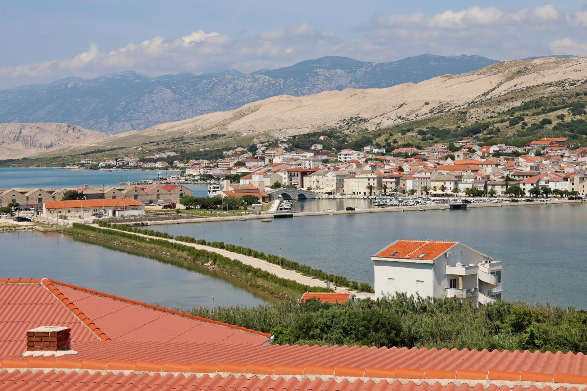 Seaside Apartments With A Swimming Pool Pag - 6412 Pag Town Esterno foto